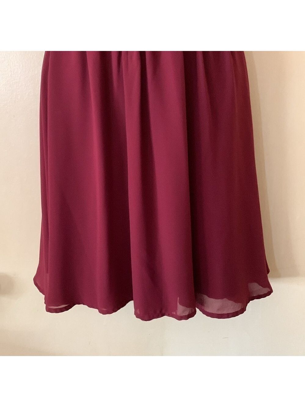 Lush cranberry pleated party dress size S - Picture 3 of 11